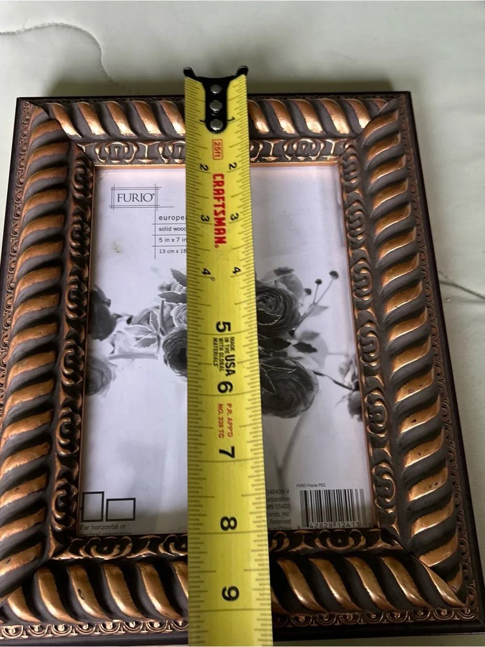 Vintage Furio Unused Gold Ornate Picture Frame with Twisted Rope Siding
